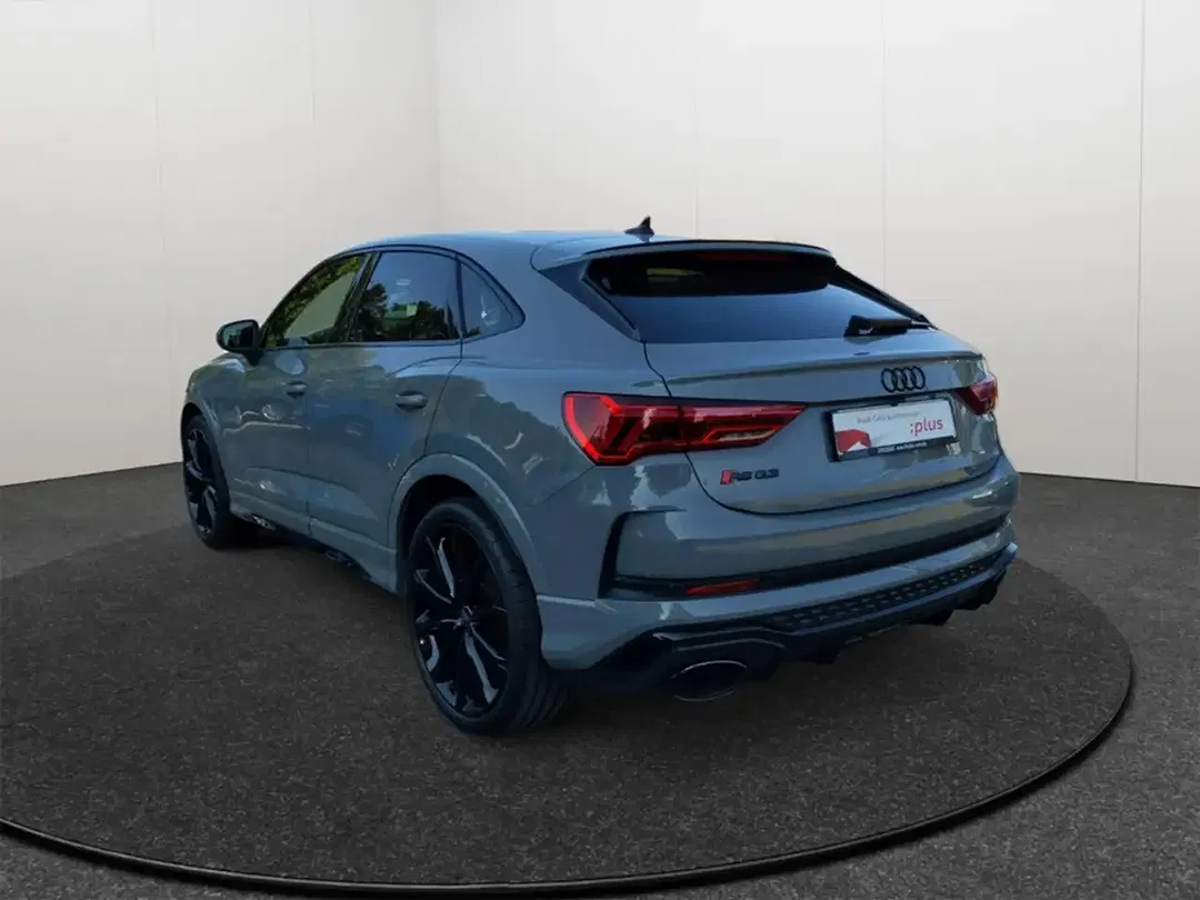 Audi RS Q3 TFSI S tronic quattro Matrix LED - Thumbnail 3