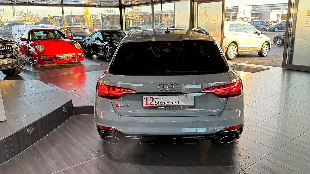 Audi RS4 2.9 TFSI tiptronic quattro Avant - Thumbnail 6