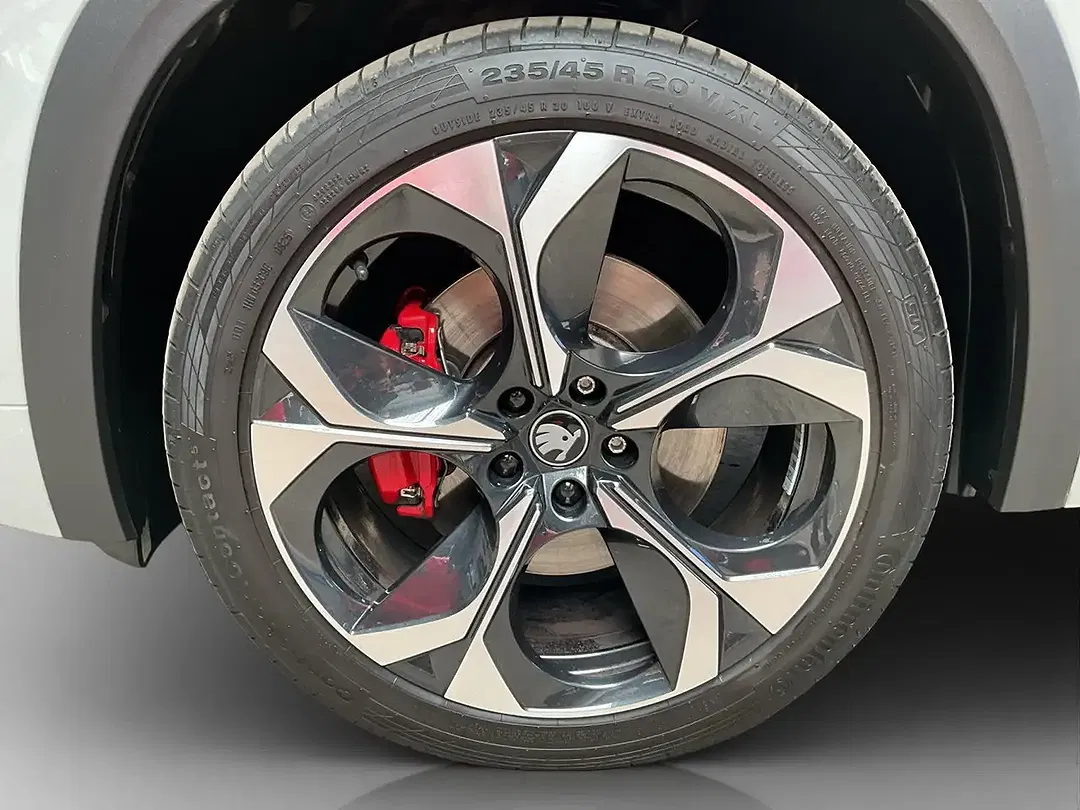 Skoda Kodiaq DSG vRS - Thumbnail 8