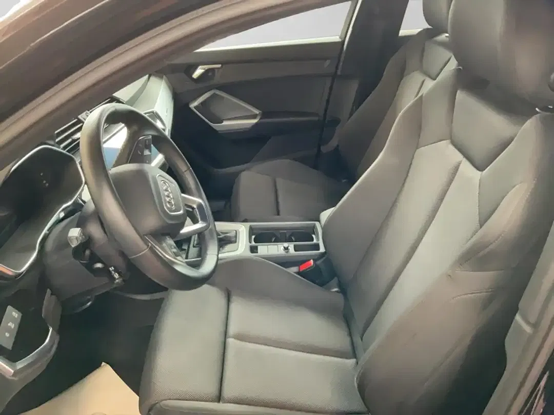 Audi Q3 45 1.4 TFSI e Sportback - Thumbnail 7