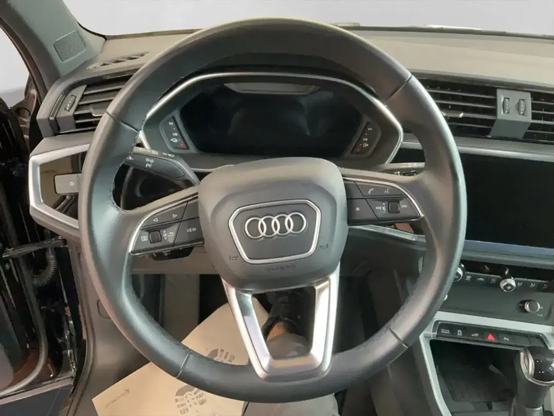 Audi Q3 45 1.4 TFSI e Sportback - Thumbnail 8