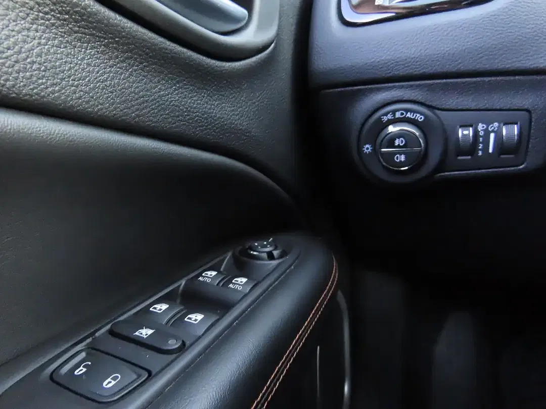 Jeep Compass 1.3 T-GDI - foto 15