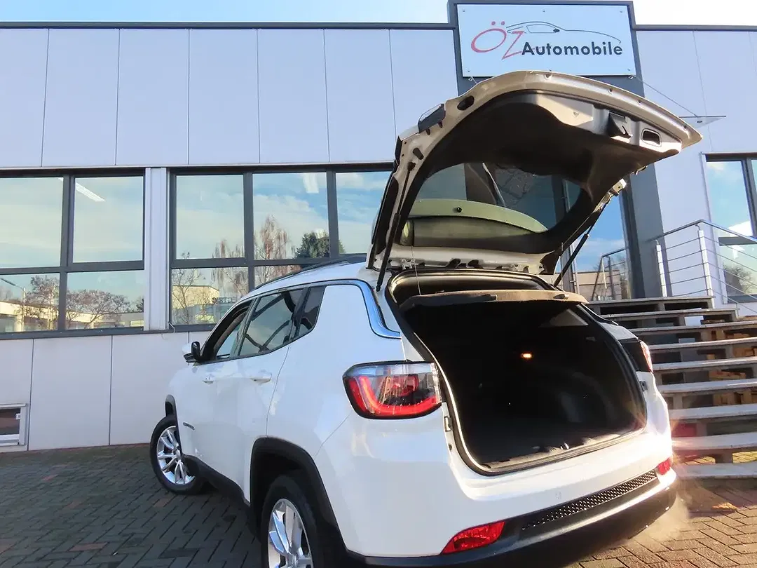 Jeep Compass 1.3 T-GDI - Thumbnail 8