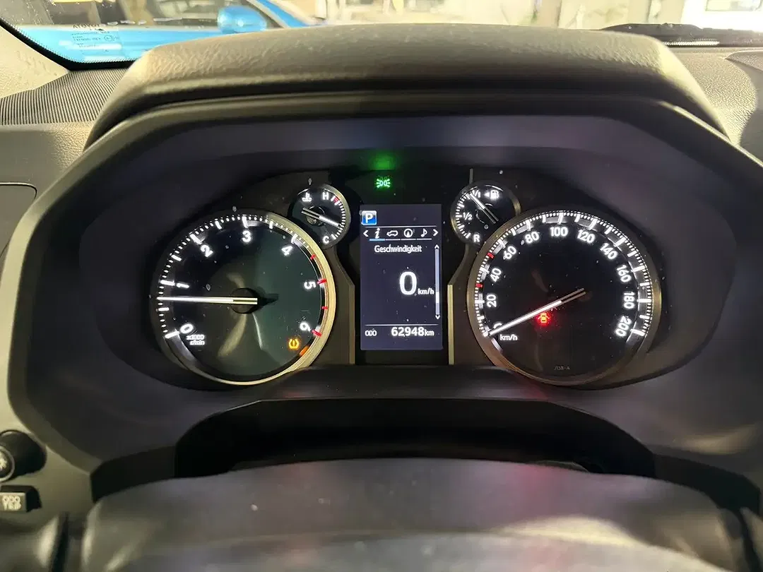 Toyota Land Cruiser 2.8 4x4 Comfort - foto 15