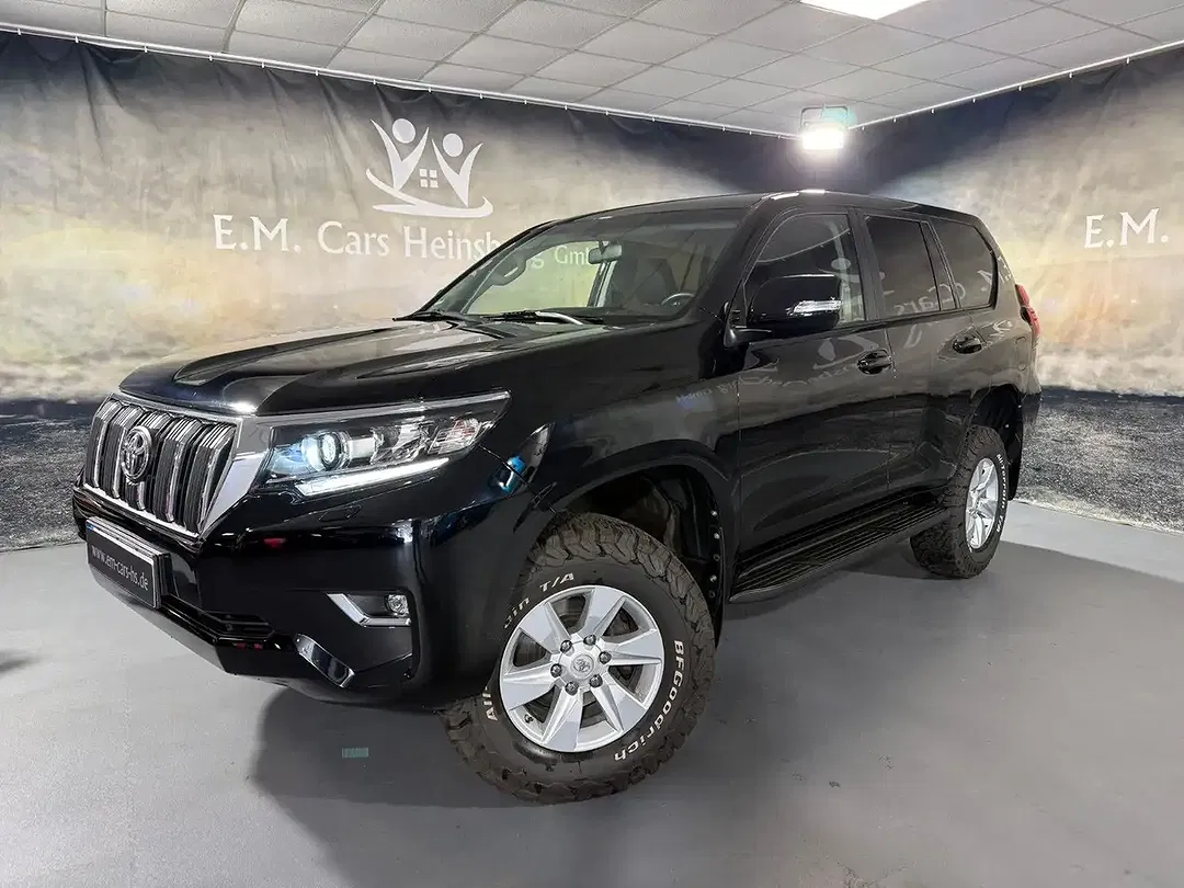 Toyota Land Cruiser 2.8 4x4 Comfort - Thumbnail 3