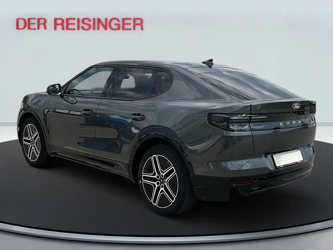 Ford Capri Premium - Thumbnail 3