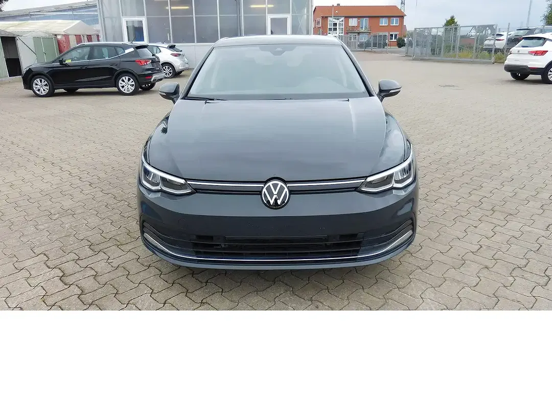 Volkswagen Golf 1.0 TSI BlueMotion Life Move - Thumbnail 1