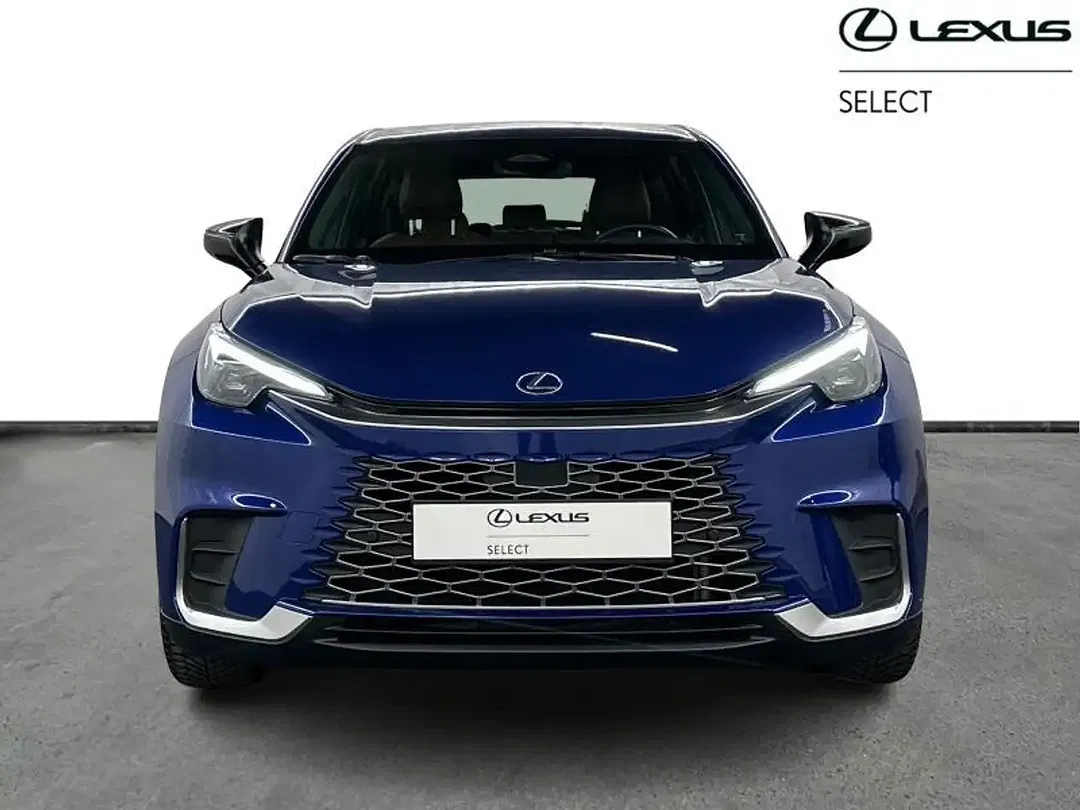 Lexus LBX Relax - Thumbnail 5