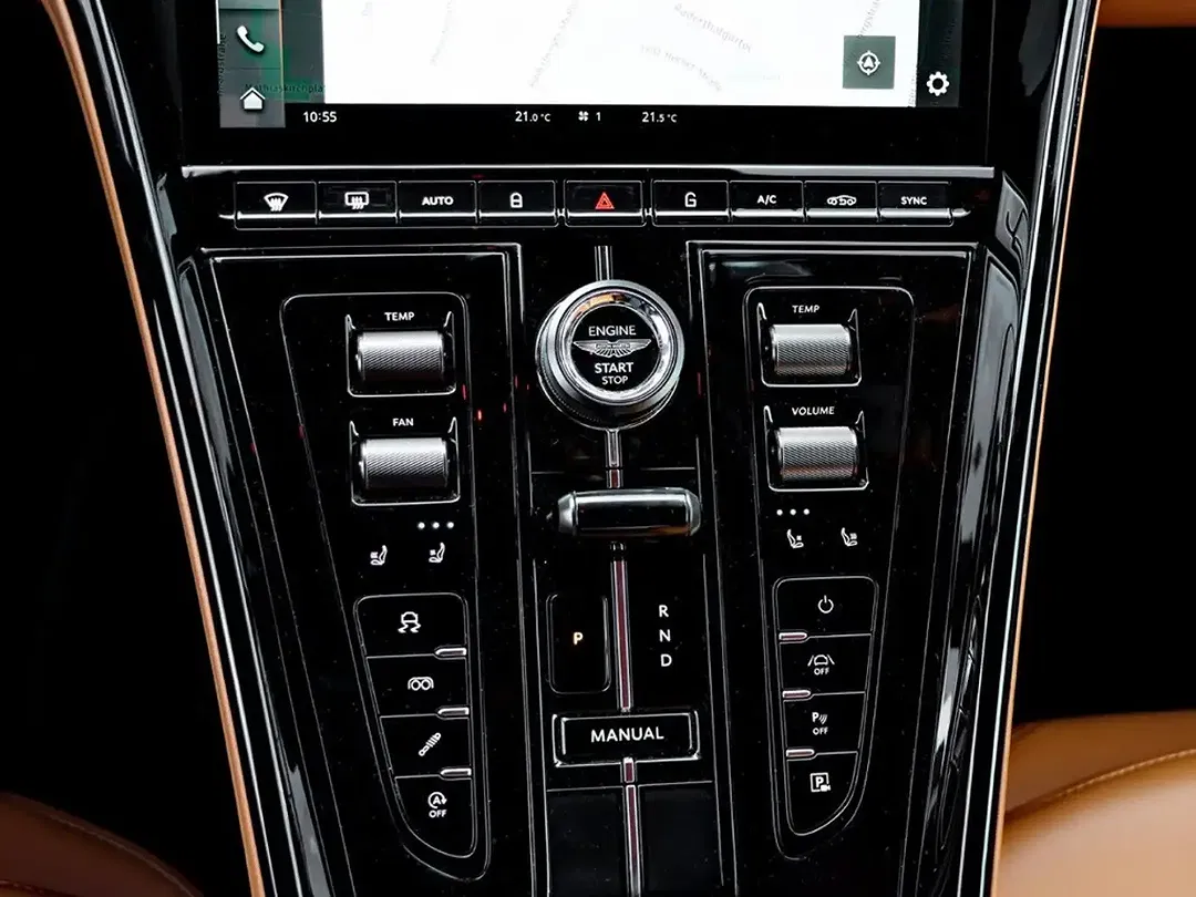 Aston Martin DB12 - Thumbnail 21