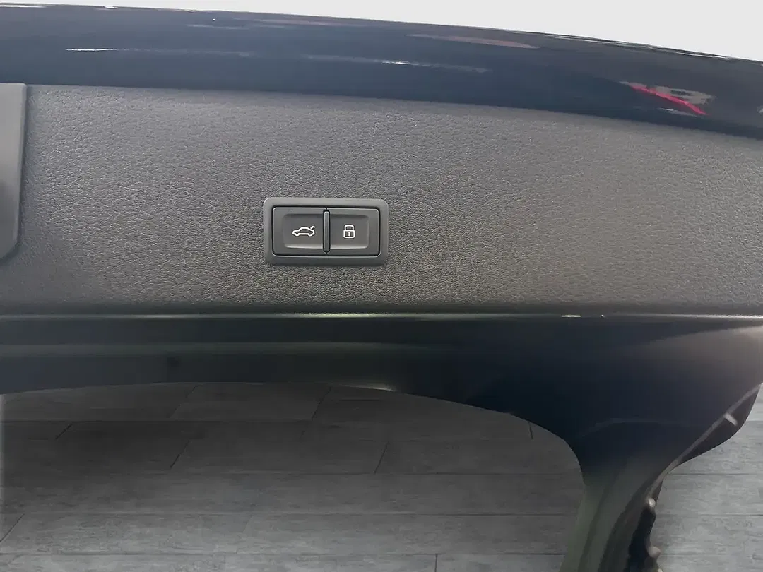 Audi SQ8 e-tron quattro Sportback - Thumbnail 17