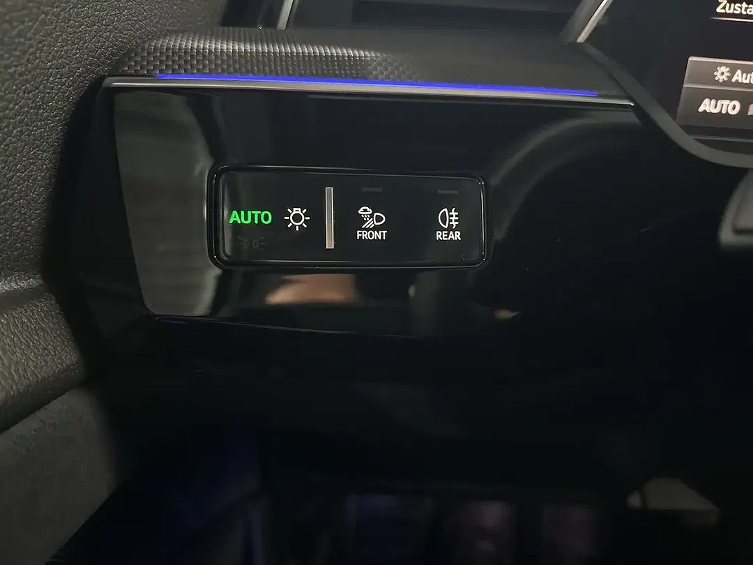 Audi SQ8 e-tron quattro Sportback - Thumbnail 21