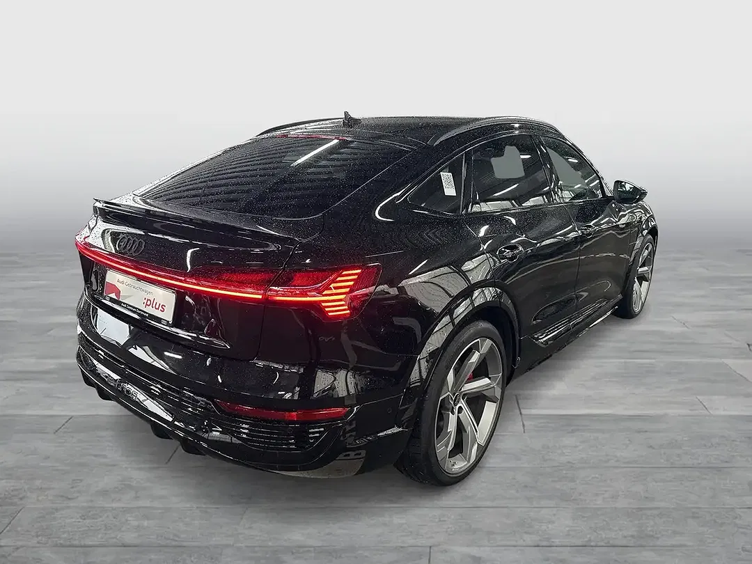 Audi SQ8 e-tron quattro Sportback - Thumbnail 4