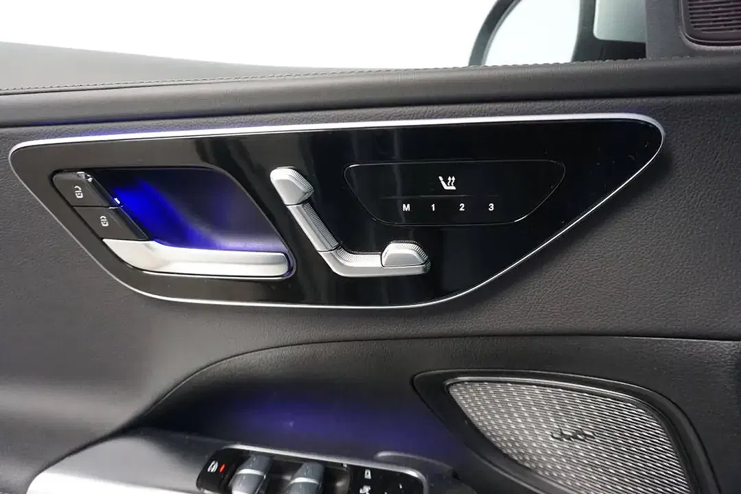 Mercedes-Benz C 300 4MATIC - Thumbnail 7