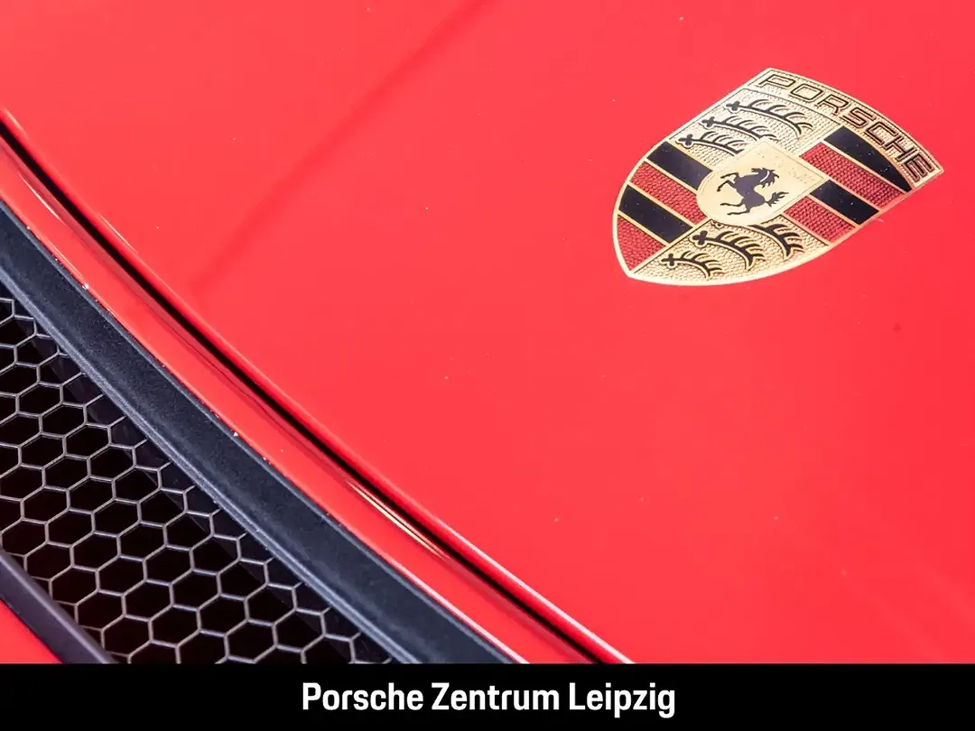 Porsche 718 Spyder RS - Thumbnail 13