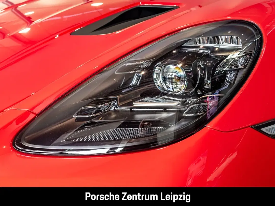 Porsche 718 Spyder RS - Thumbnail 14