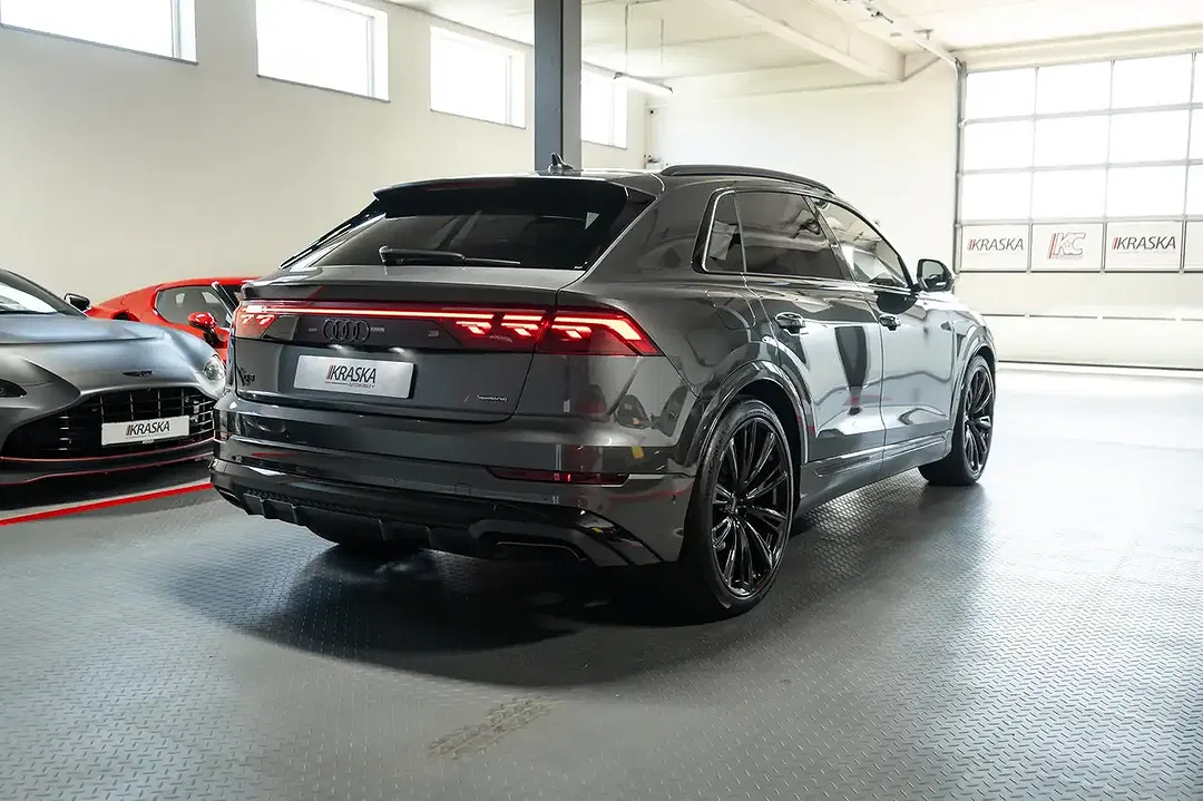 Audi Q8 60 TFSI e quattro S line - Thumbnail 8