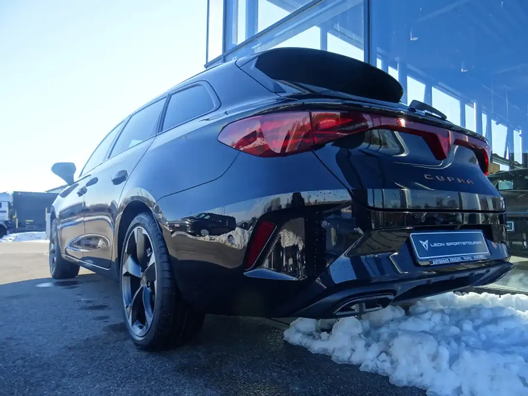 CUPRA Leon 1.5 eTSI DSG Sportstourer - Thumbnail 5