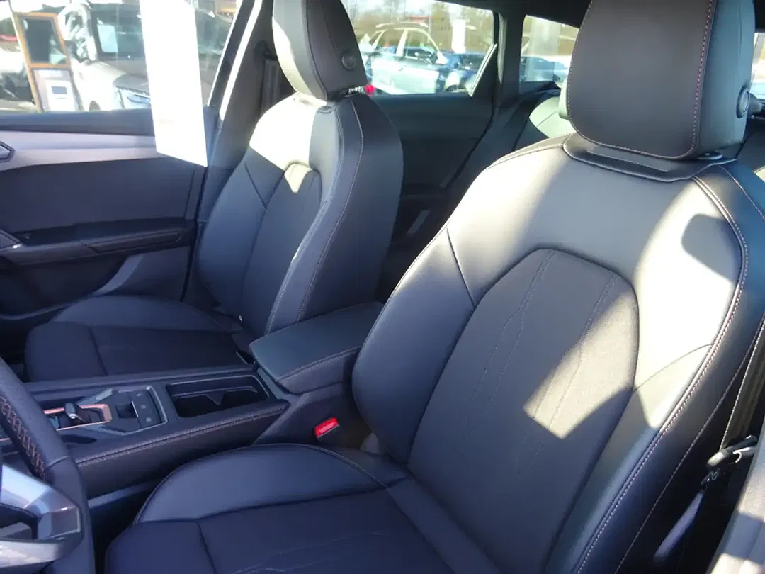 CUPRA Leon 1.5 eTSI DSG Sportstourer - Thumbnail 9