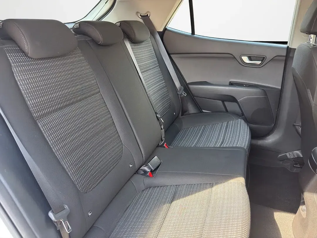 Kia Stonic Vision - Thumbnail 10