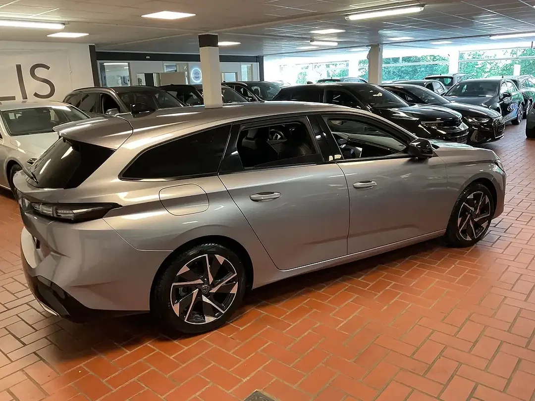 Peugeot 308 Allure Pack SW - Thumbnail 3