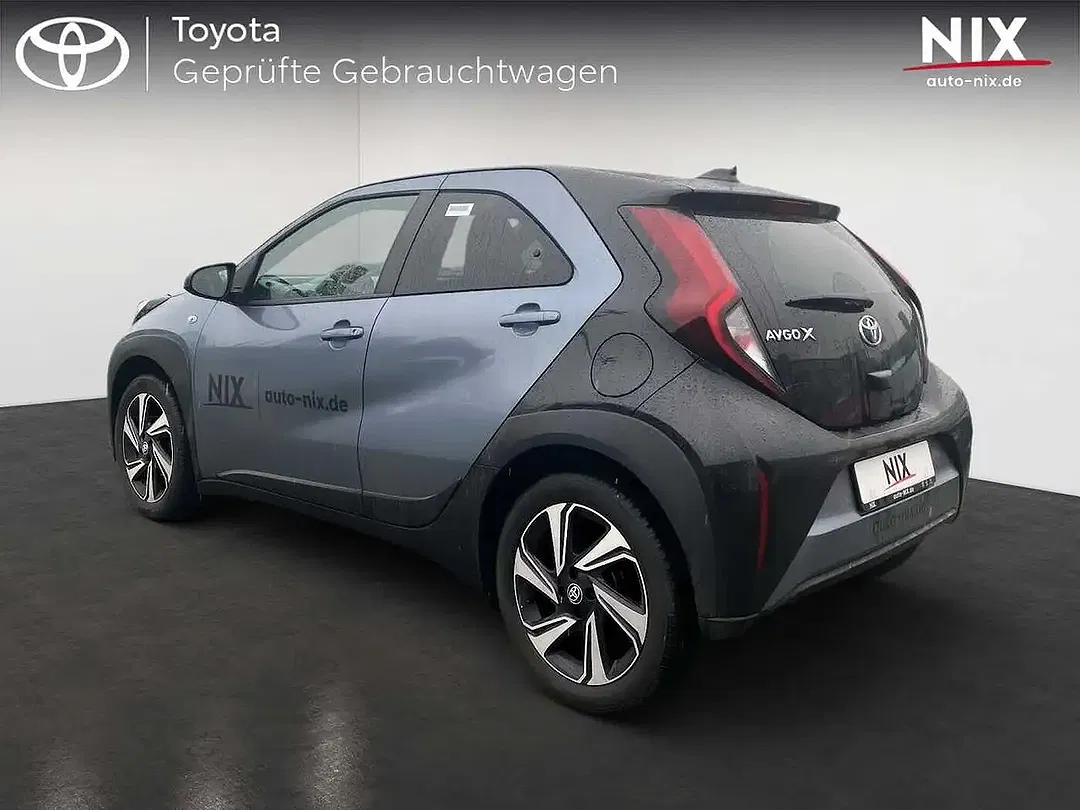 Toyota Aygo X Teamplayer - Thumbnail 2