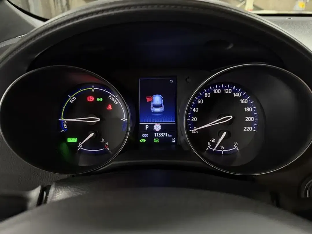 Toyota C-HR Black Edition - Thumbnail 14