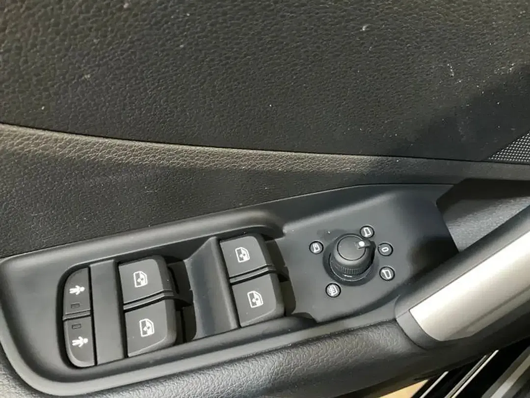 Audi Q2 35 TFSI S tronic advanced - Thumbnail 9