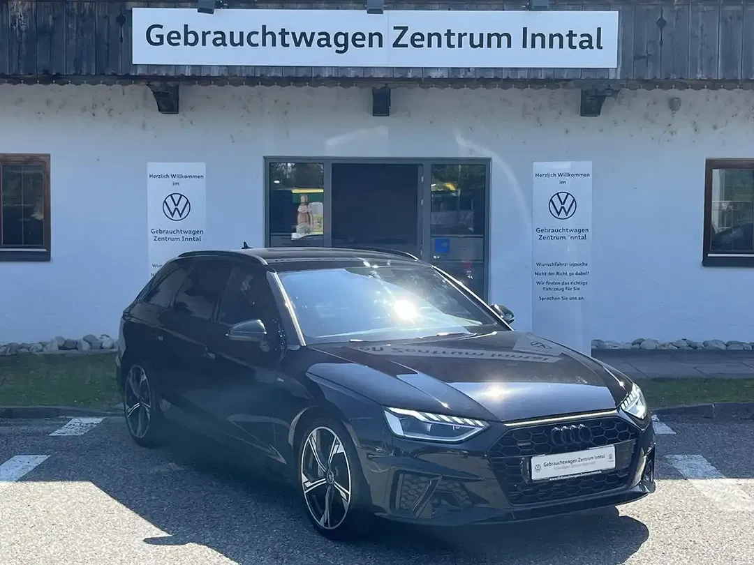 Audi A4 40 TFSI S tronic quattro Avant S line - Thumbnail 3