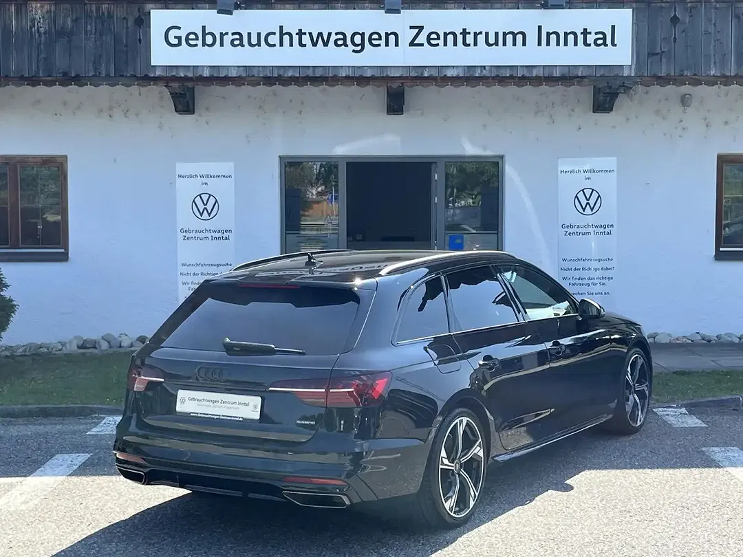 Audi A4 40 TFSI S tronic quattro Avant S line - Thumbnail 4