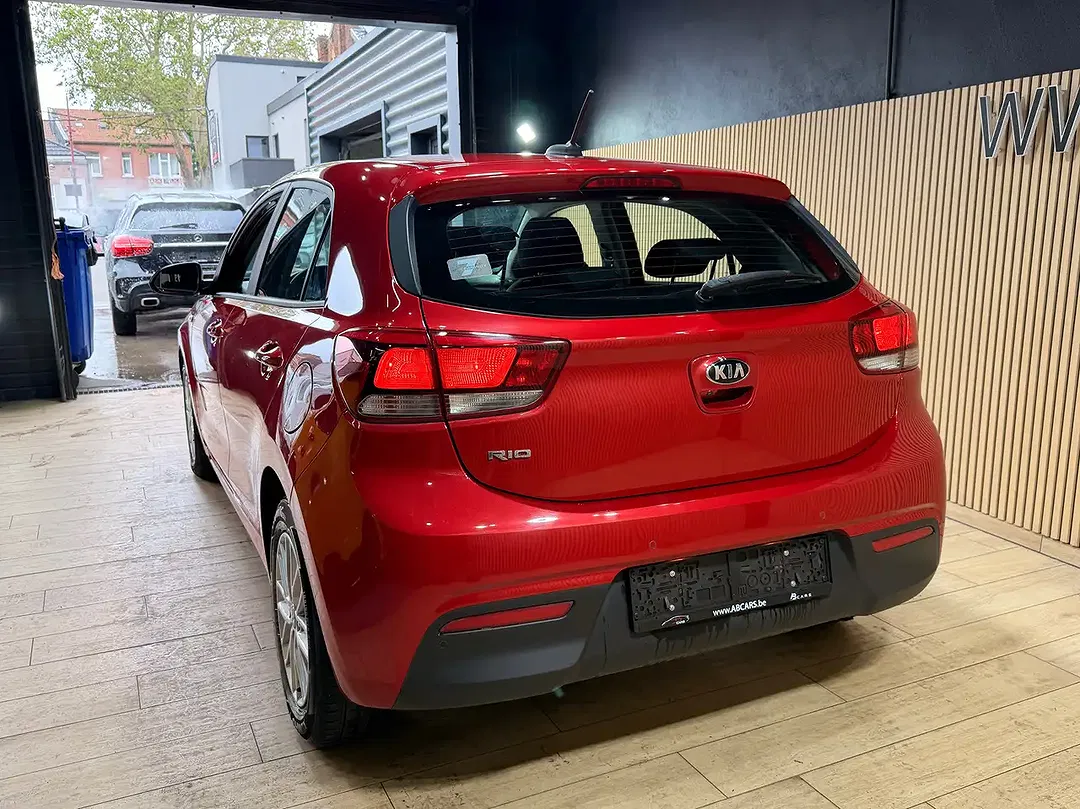 Kia Rio 1.2 - Thumbnail 8