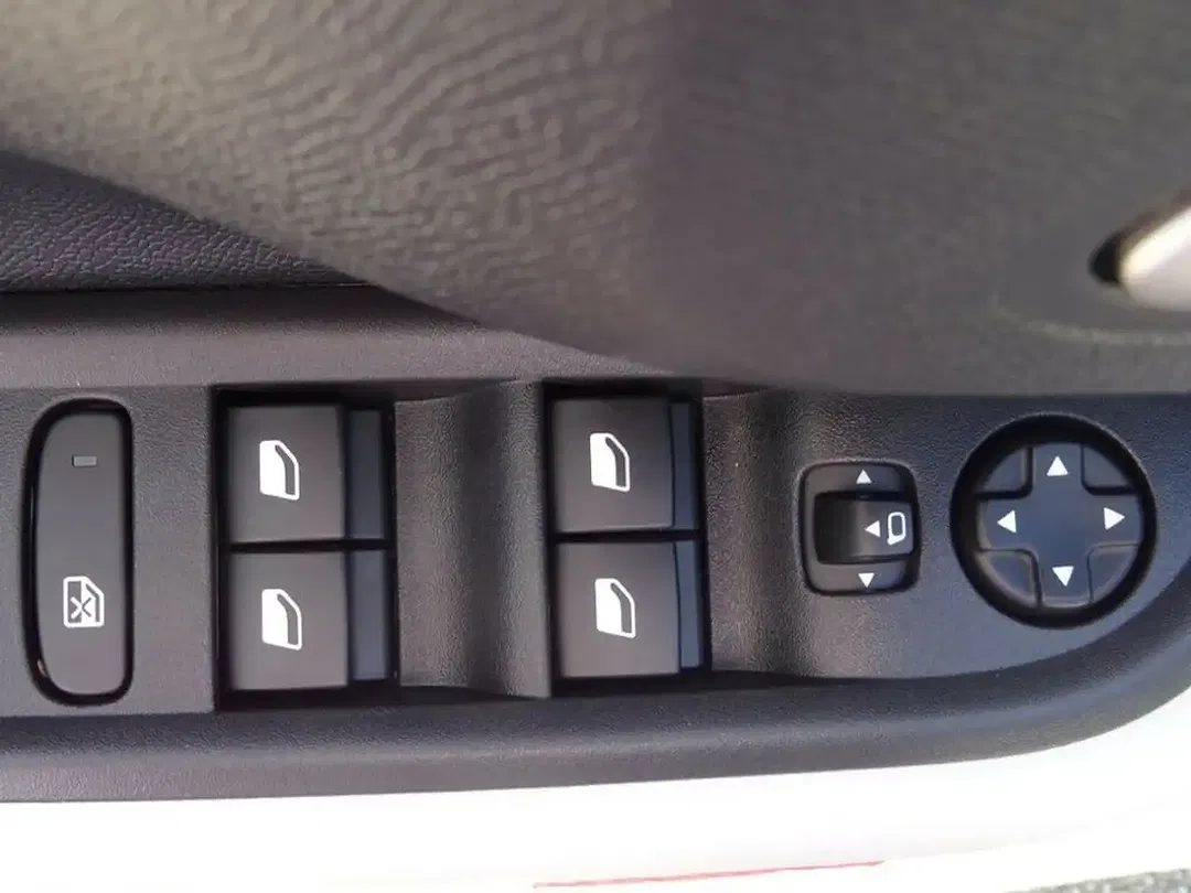 Citroen C3 Aircross Plus - Thumbnail 15