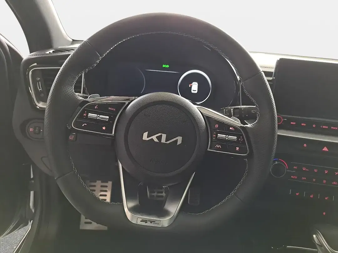 Kia Ceed SW / cee'd SW 1.5 T-GDI DCT GT-Line - foto 13