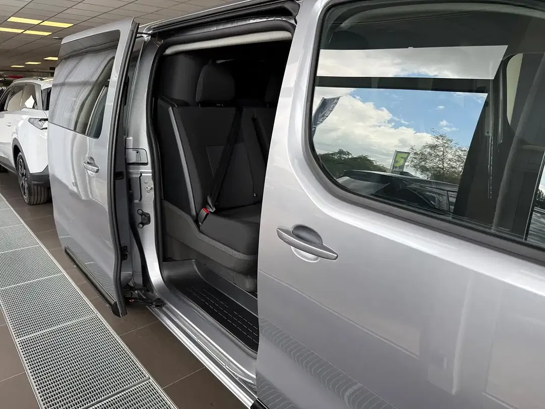Peugeot Expert - foto 14