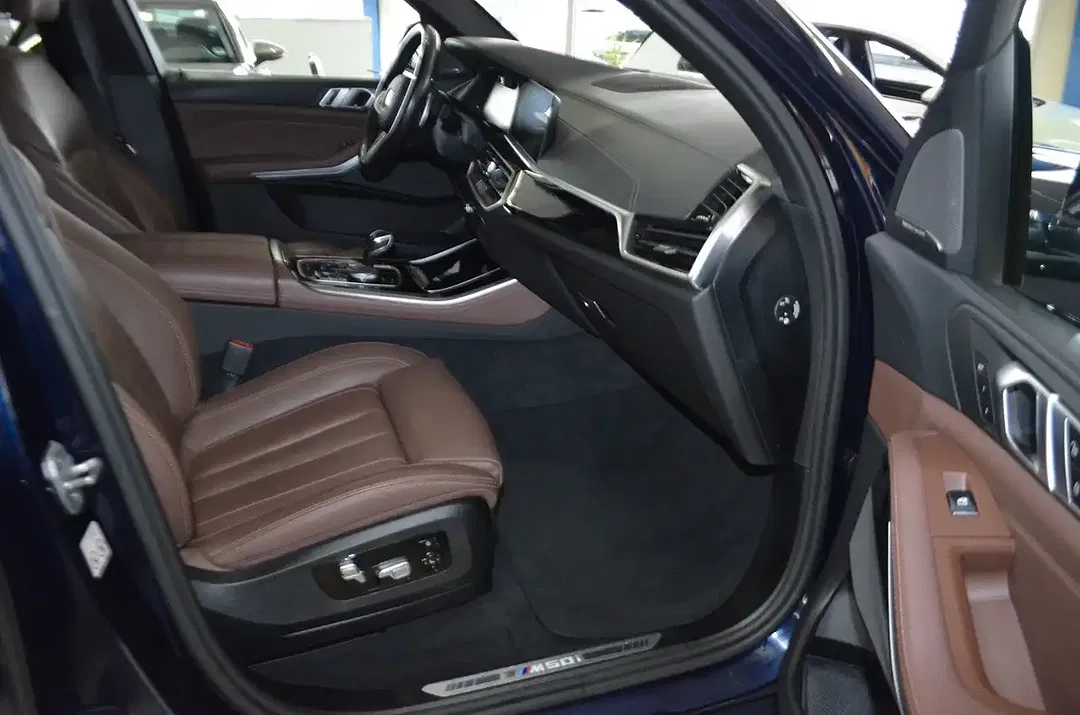 BMW X5 M - Thumbnail 6