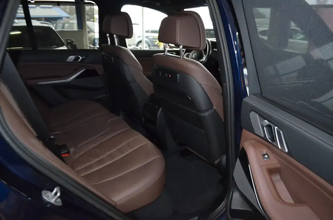 BMW X5 M - Thumbnail 5