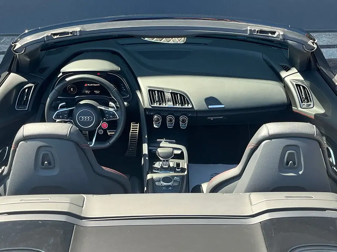 Audi R8 5.2 FSI S tronic performance - Thumbnail 11