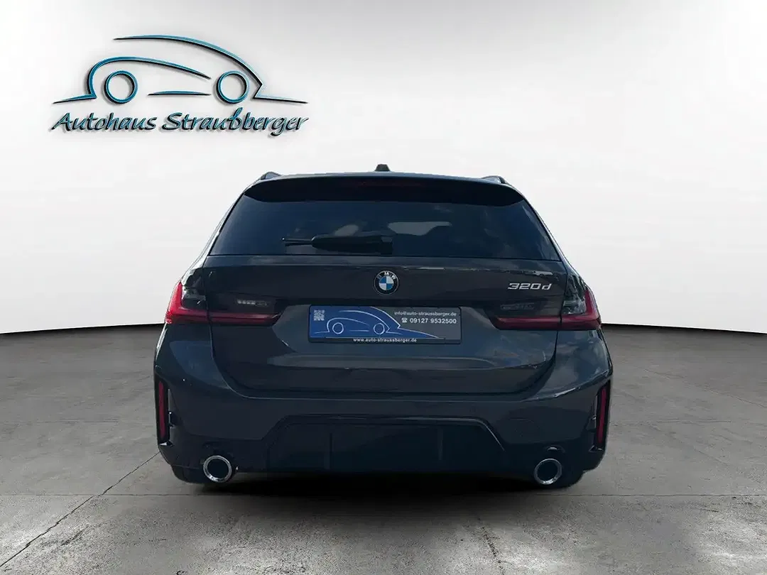BMW 320 Touring M Sport - Thumbnail 4