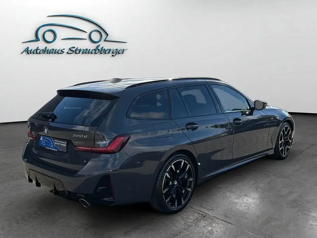 BMW 320 Touring M Sport - Thumbnail 5