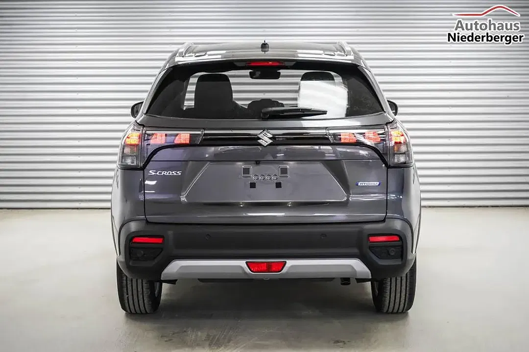 Suzuki S-Cross MHEV 1.4 GL+ - Thumbnail 4