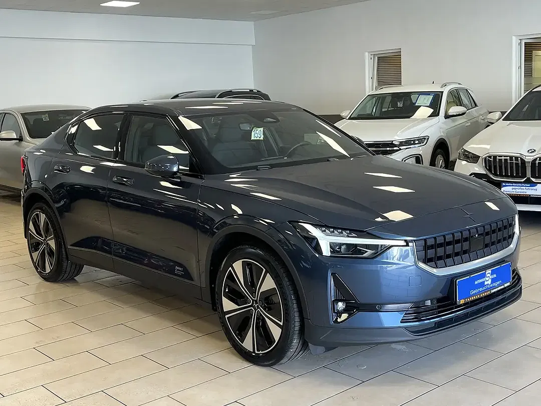 Polestar 2 Long Range - Thumbnail 3