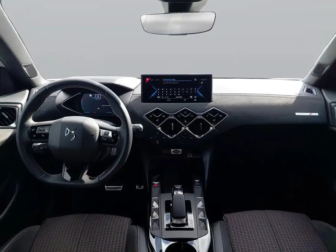 DS Automobiles DS 3 Crossback - Thumbnail 10