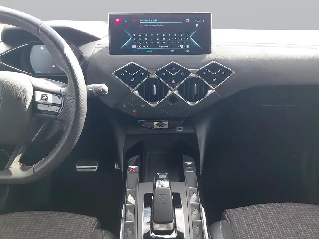 DS Automobiles DS 3 Crossback - Thumbnail 12