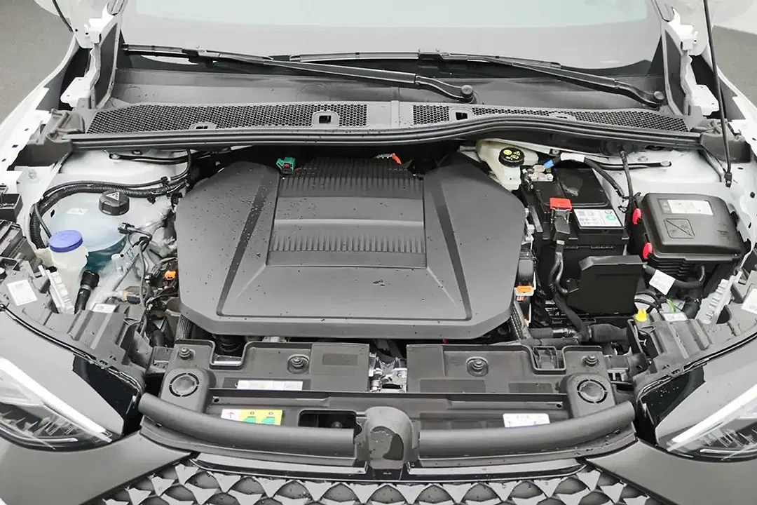 DS Automobiles DS 3 Crossback - Thumbnail 14