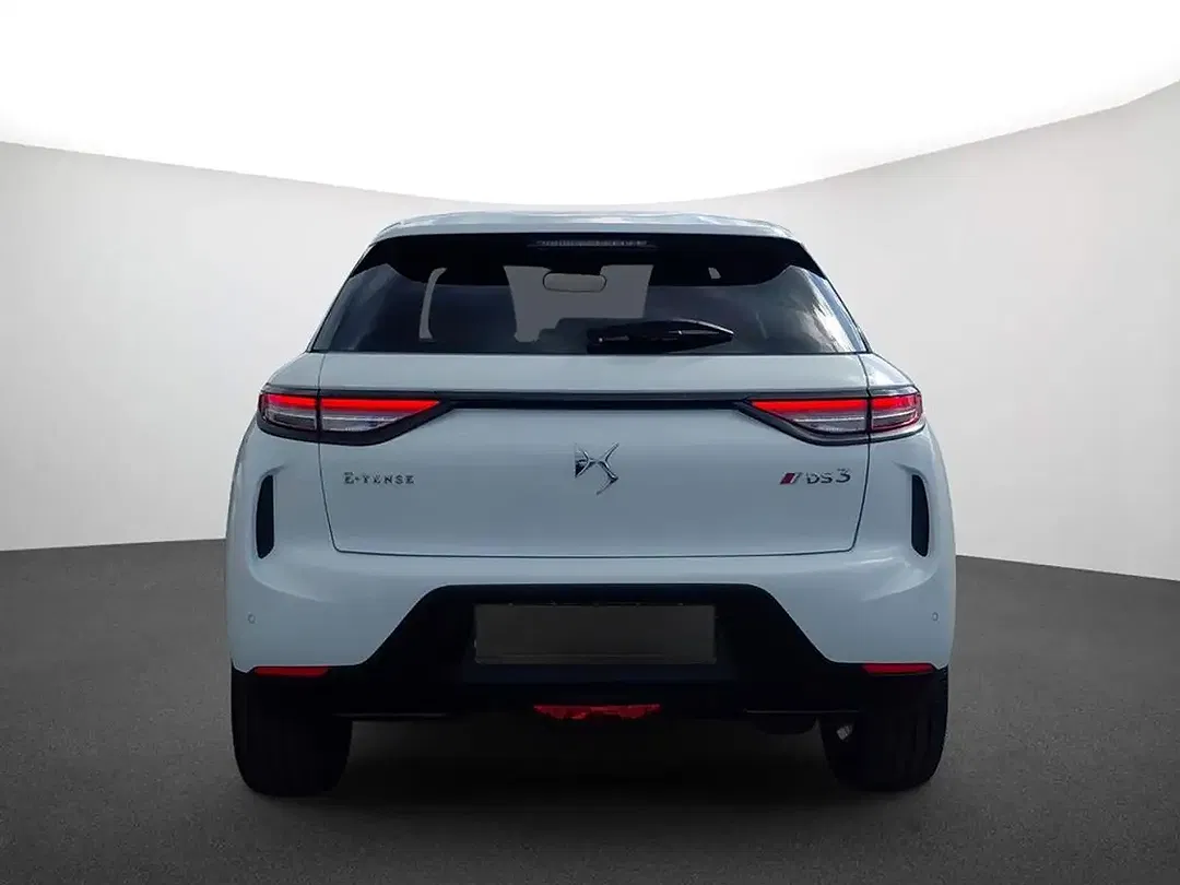 DS Automobiles DS 3 Crossback - Thumbnail 4