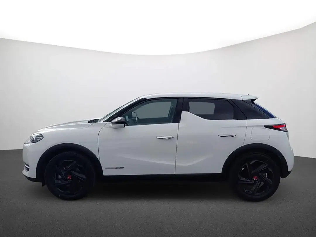 DS Automobiles DS 3 Crossback - Thumbnail 5