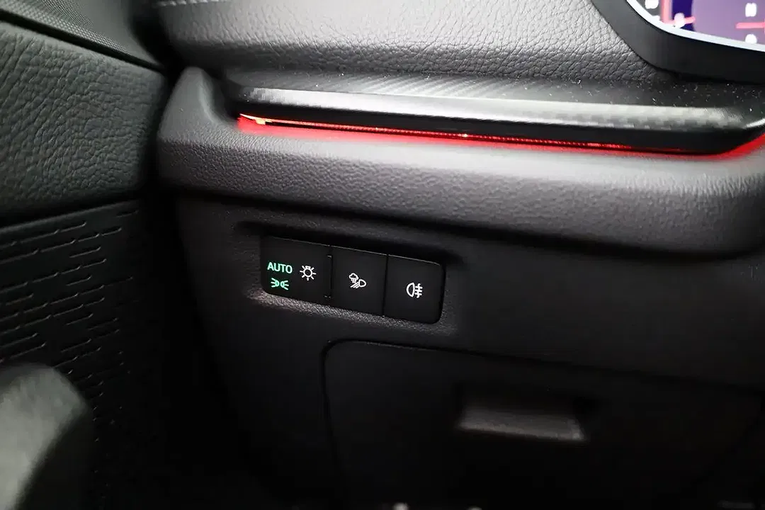 Skoda Octavia TDI DSG Combi Sportline - Thumbnail 9