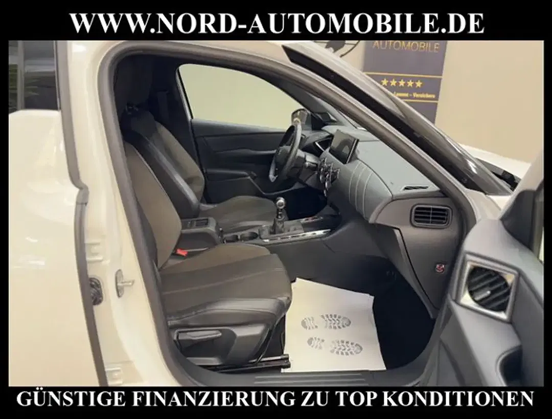 DS Automobiles DS 3 Crossback - Thumbnail 16