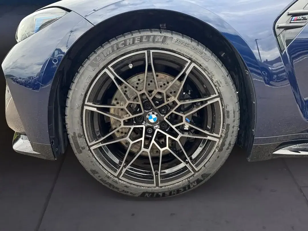 BMW M3 xDrive Competition Touring - Thumbnail 8