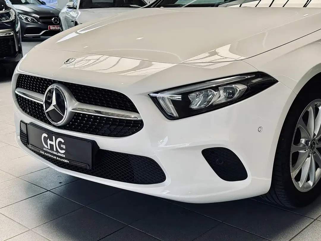 Mercedes-Benz A 180 - Thumbnail 9
