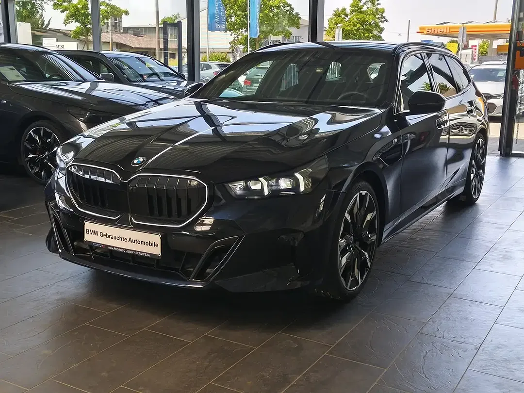 BMW 520 M Sport Pro Touring - Thumbnail 3